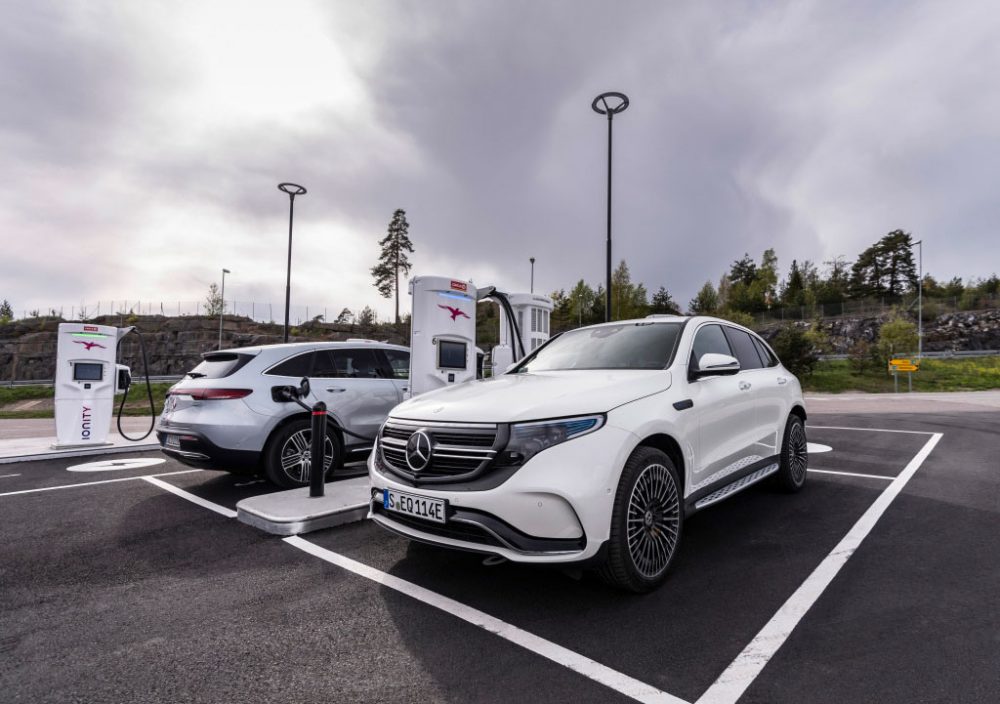 Mercedes-Benz EQC an der Ladesäule