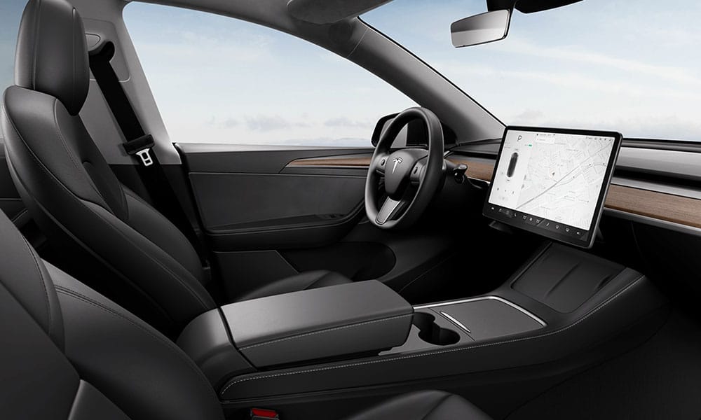 Tesla Model Y 15 Zoll Touchscreen