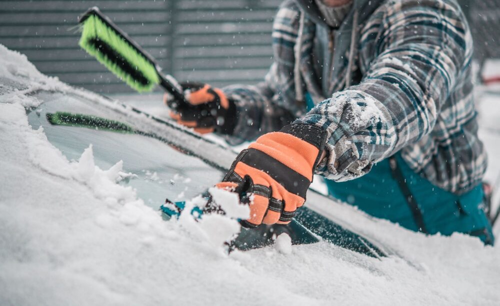 Handschuhe schützen deine Hände im Winter vor Nässe und Kälte.