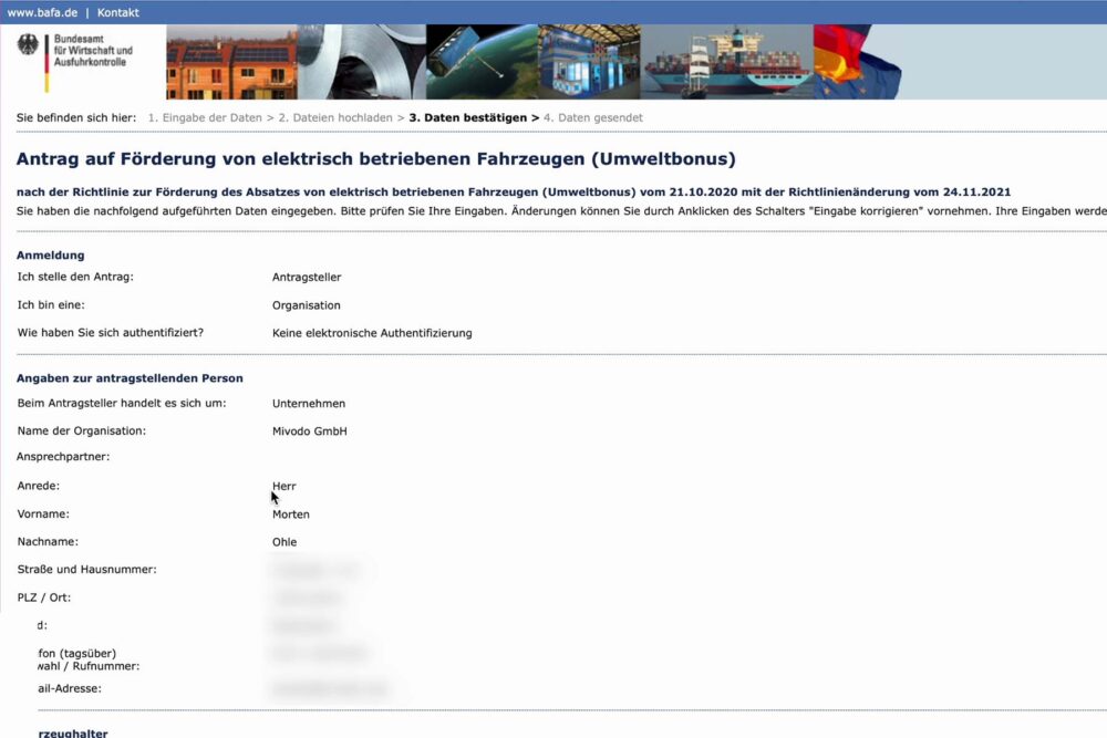 Formular absenden und Daten prüfen