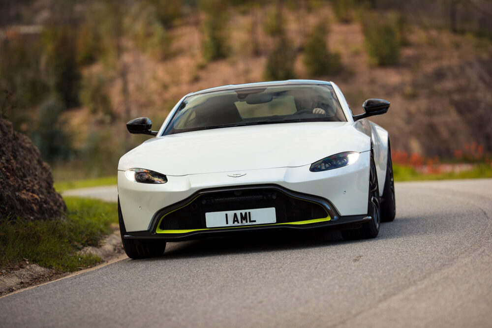 aston martin vantage 08