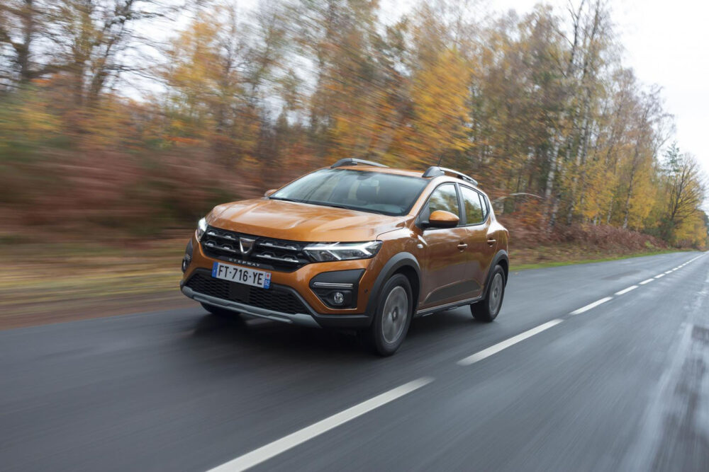 dacia sandero stepway 01