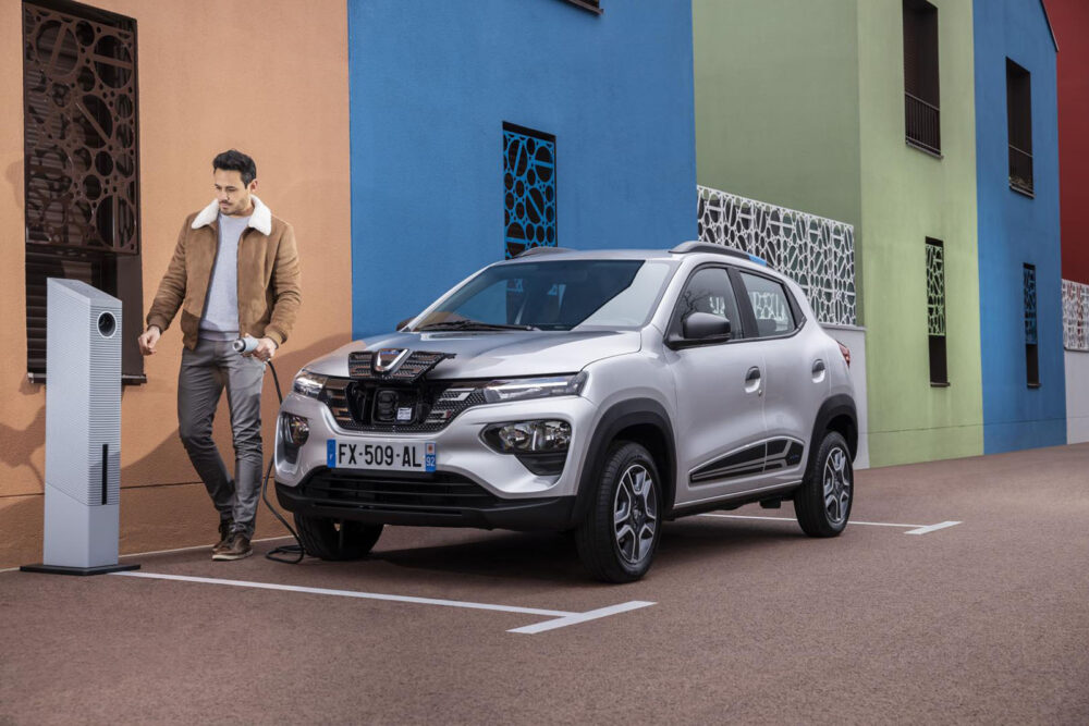 dacia spring 01