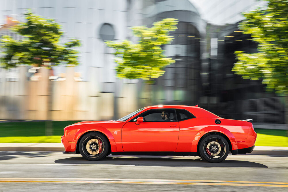 dodge challenger 02