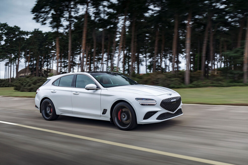 genesis g70 shooting brake 08