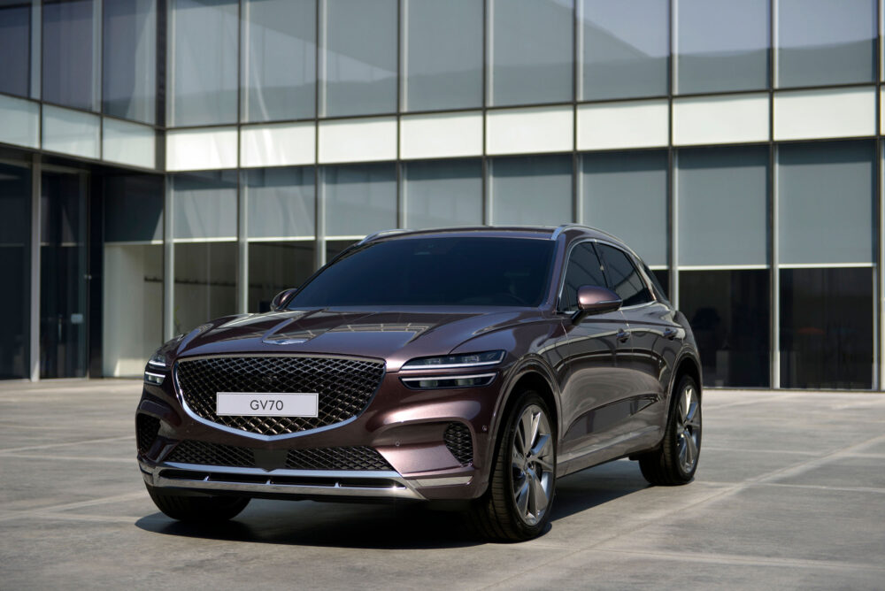 genesis gv70 03