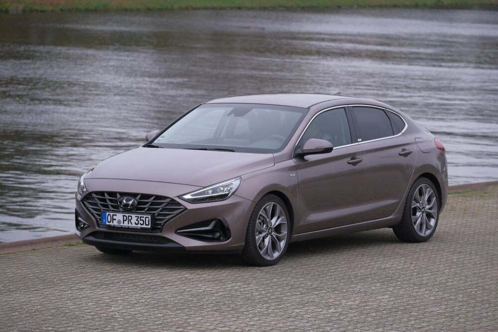 hyundai i30 fastback 14