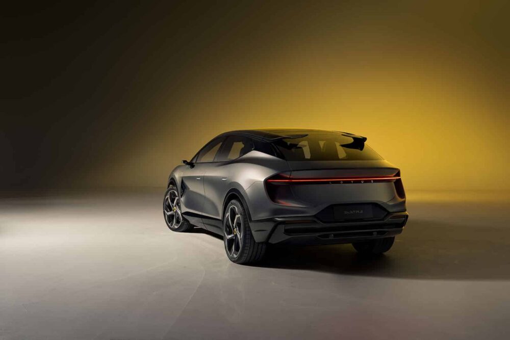 lotus eletre 04