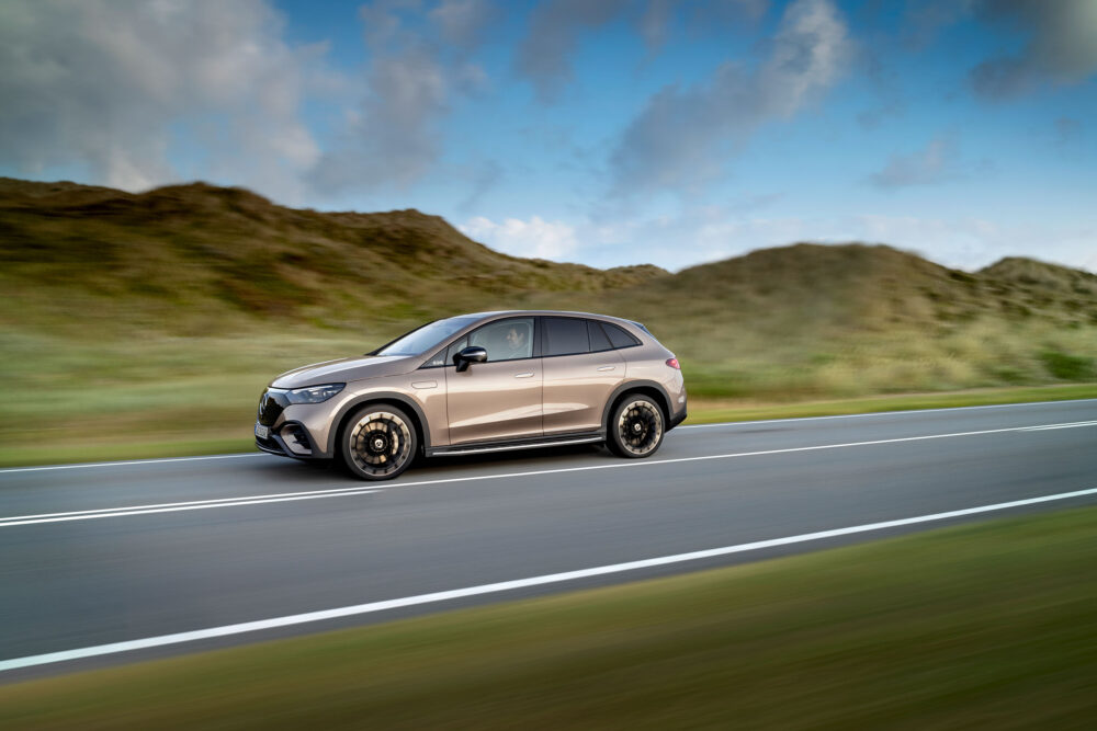 mercedes eqe suv 01