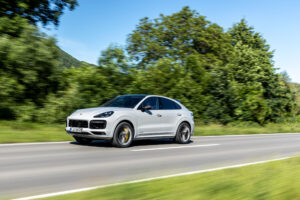 Porsche Cayenne Coupé Vehicle Model