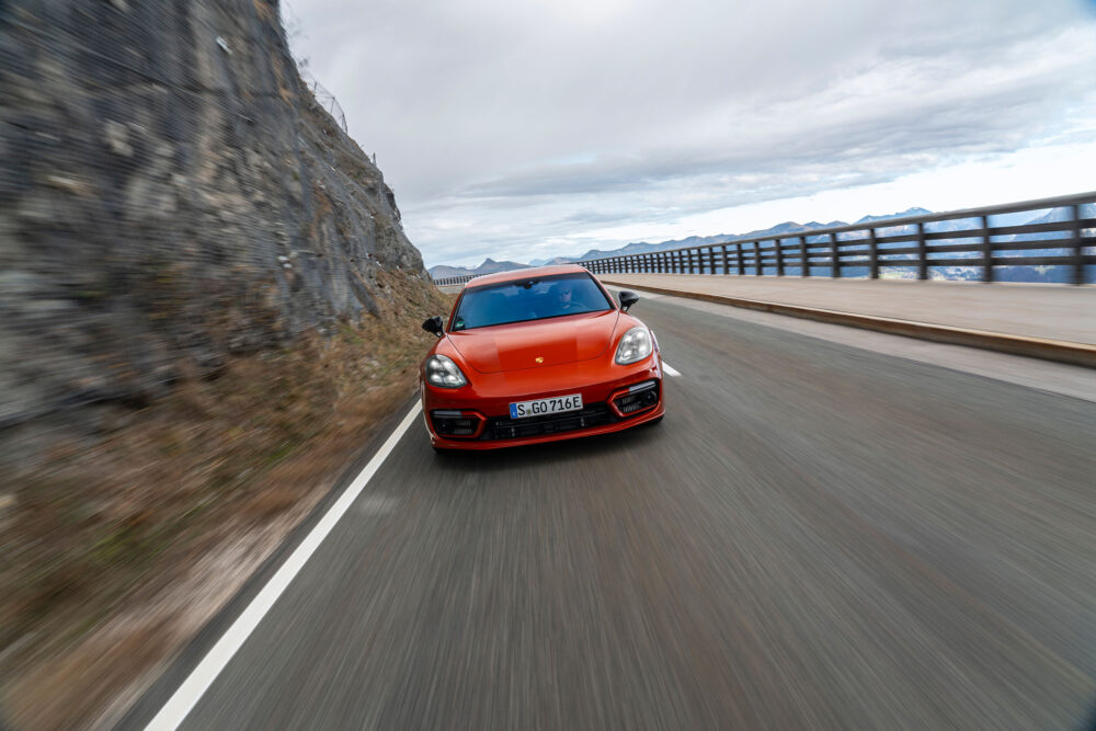 porsche panamera sport turismo 04