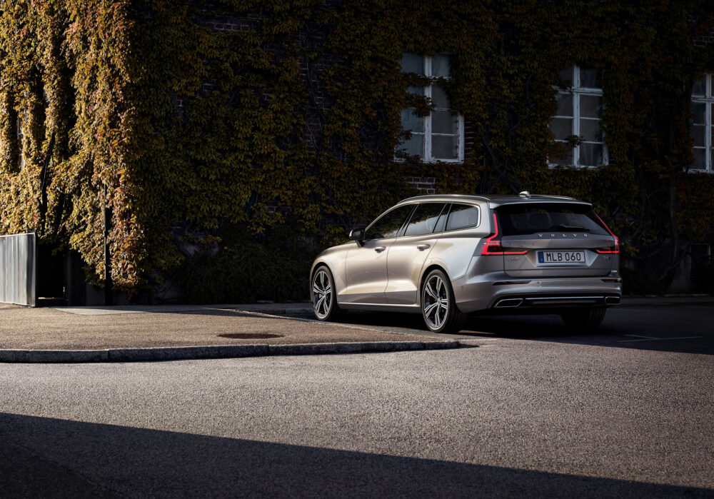 volvo v60 02