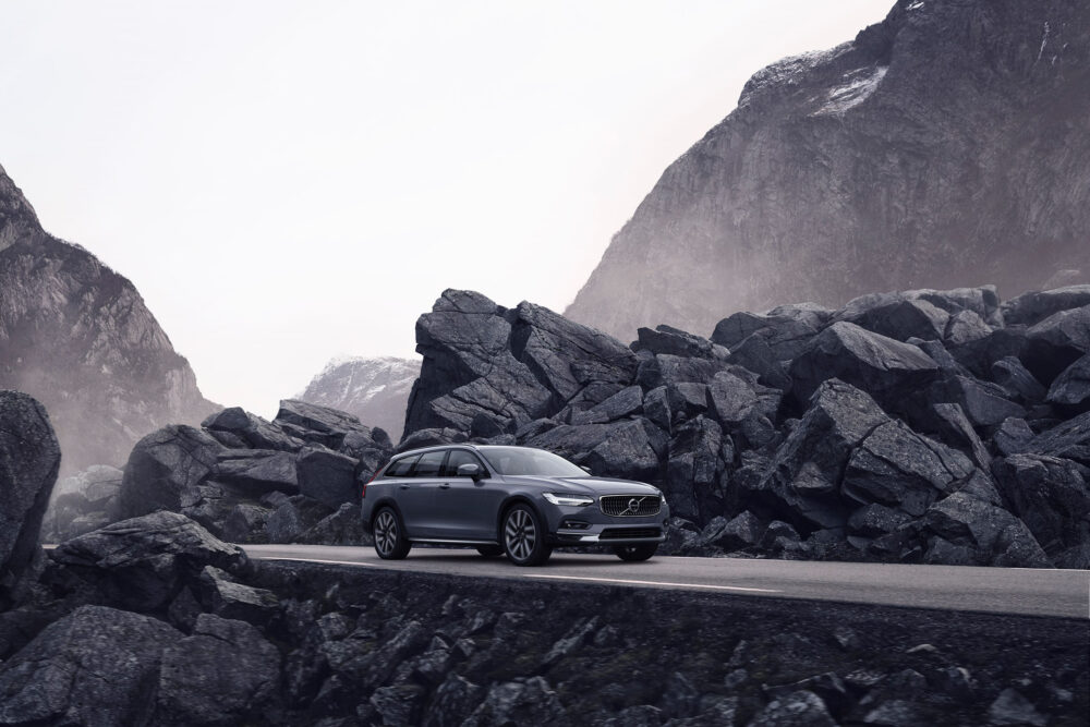 volvo v90 cross country 07